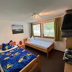 Casa vacanze Kiefernhain Krakow am See