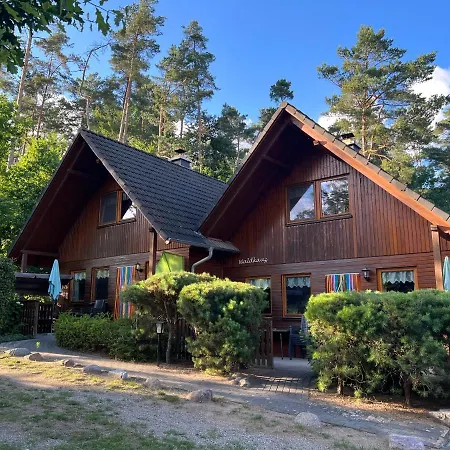 Kiefernhain Сasa de vacaciones Krakow am See